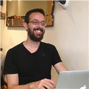 Escritor argentino, con libros publicados de narrativa, filosofía y teatro.